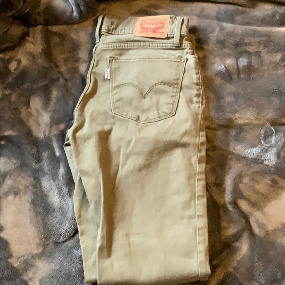 Levi jeans